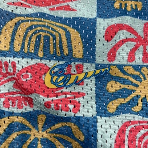 Nike Green and Red Mesh Camp Resort Shirt Vibrant Design - XL - B6 - Picture 5 of 8